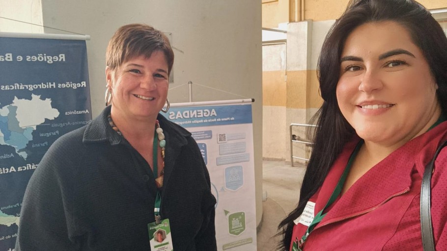 Equipe de Educa&ccedil;&atilde;o Ambiental participa de capacita&ccedil;&atilde;o sobre o Plano de Educa&ccedil;&atilde;o Ambiental e a import&acirc;ncia das bacias hidrogr&aacute;ficas