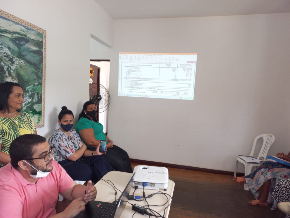 REUNI&Atilde;O SOBRE APLICA&Ccedil;&Atilde;O DOS RECURSOS DO FUNDEB DO ANO DE 2021