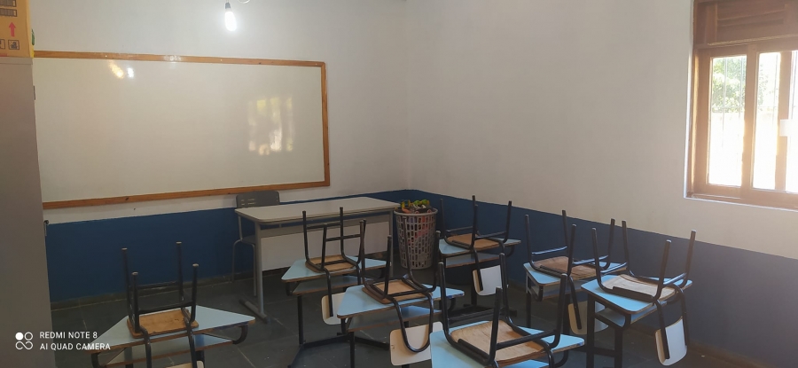 Reforma do Pr&eacute;- Escolar Municipal Gatinho Mimoso em C&oacute;rrego da Prata.