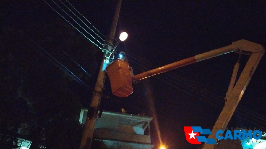 ILUMINAÇÃO PÚBLICA