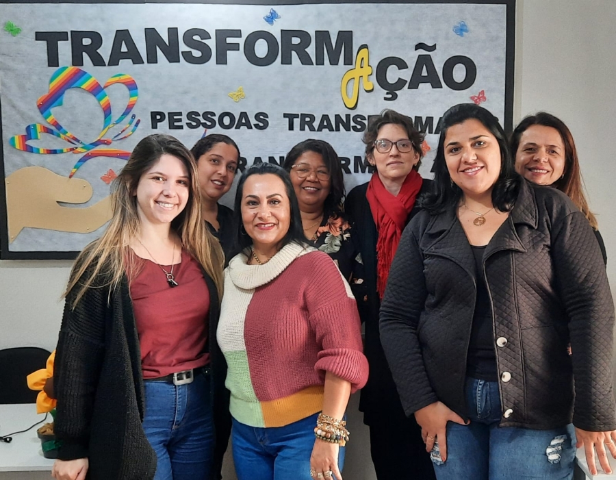 A Secretaria Municipal de Educa&ccedil;&atilde;o recebeu neste m&ecirc;s de setembro, atrav&eacute;s do Concurso P&uacute;blico, mais uma integrante da Equipe Multiprofissional.