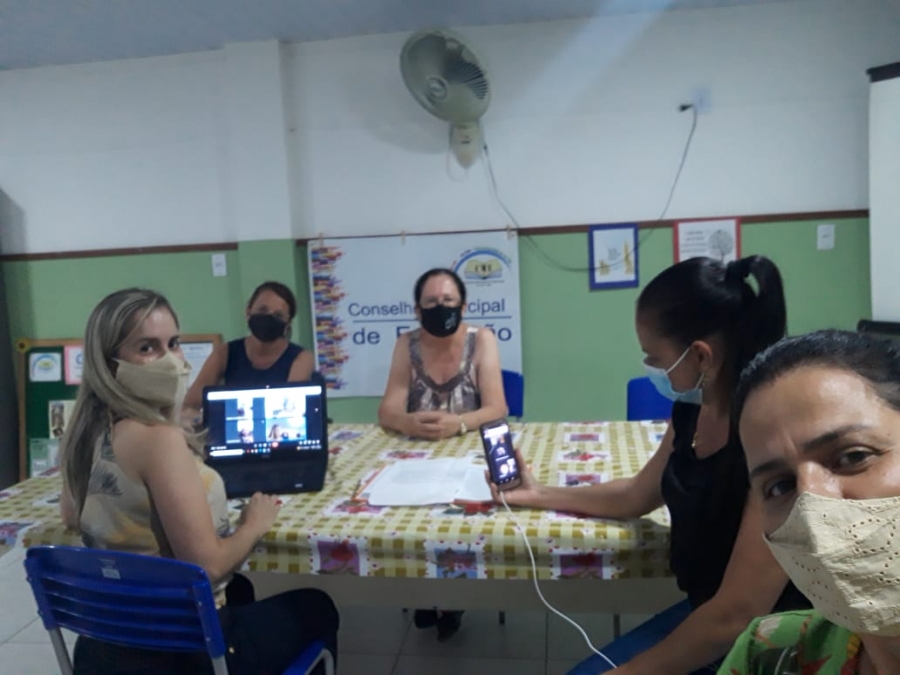 Reuni&atilde;o do Conselho Municipal de Educa&ccedil;&atilde;o ocorrida no de 25 de novembro