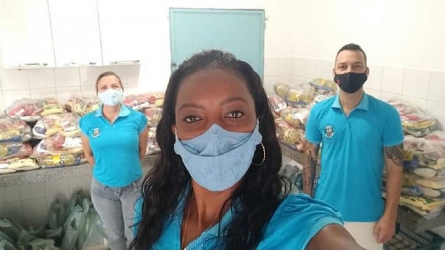 PRIMEIRA ENTREGA DE KITS ALIMENT&Iacute;CIOS E DID&Aacute;TICOS DA REDE MUNICIPAL DE EDUCA&Ccedil;&Atilde;O