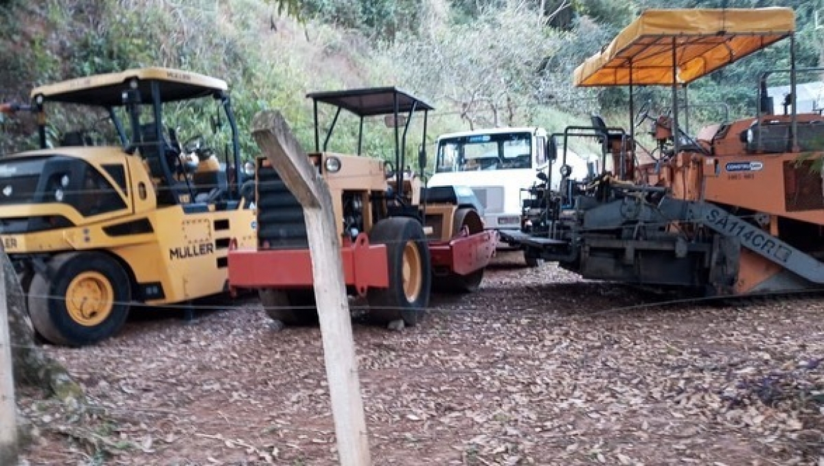 Recapeamento da RJ 144.