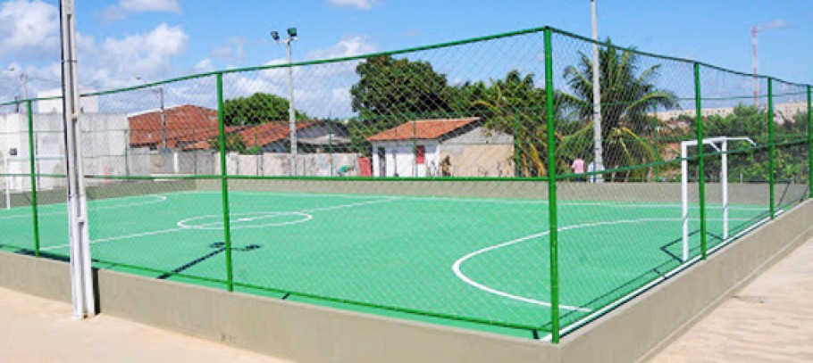 042 - Constru&ccedil;&atilde;o de uma Quadra de Esportes na Creche Escola M. Yolanda Marques Curty