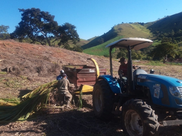 Secretaria de agricultura realiza atendimentos